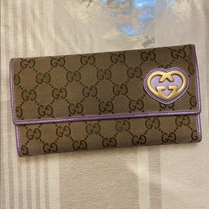 Gucci GG Lovely Heart Canvas Leather Wallet